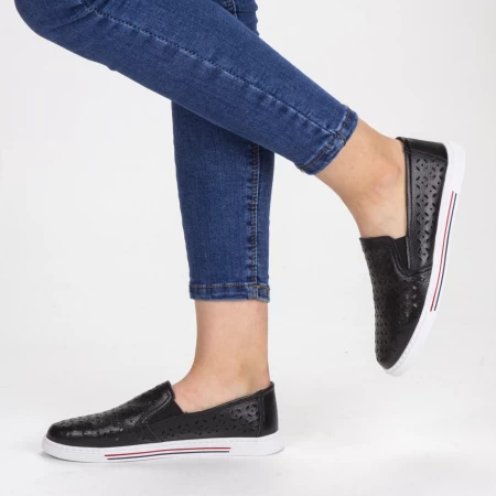 Ženski casual čevlji WKH4101 Črna | X-Mmm