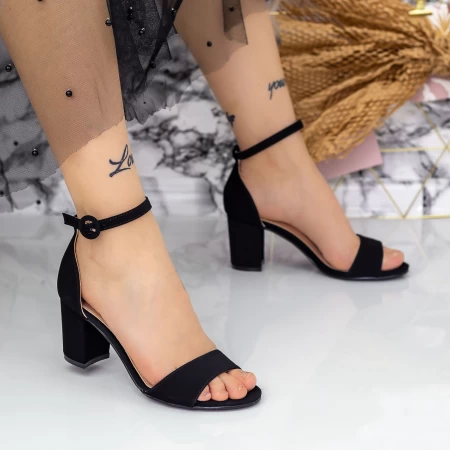 Ženski sandali z debelo peto XDR282 Črna | Mei