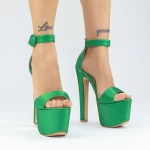 Ženski sandali s tanko peto in platformo 2HLX95 Zelena | Mei