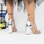 Ženski sandali z debelo peto 2RG12 Srebrna | Mei