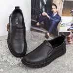 Moški čevlji iz naravnega usnja HT8215 Črna | Mels