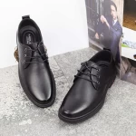 Moški čevlji iz naravnega usnja W2200 Črna | Mels