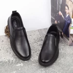 Moški čevlji iz naravnega usnja W2201 Črna | Mels