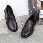 Moški čevlji iz naravnega usnja W2300 Črna | Mels