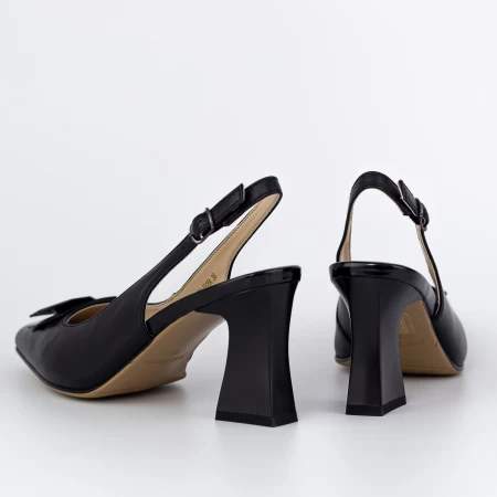 Čevlji z debelo peto K4220-3918A Črna | Jose Simon