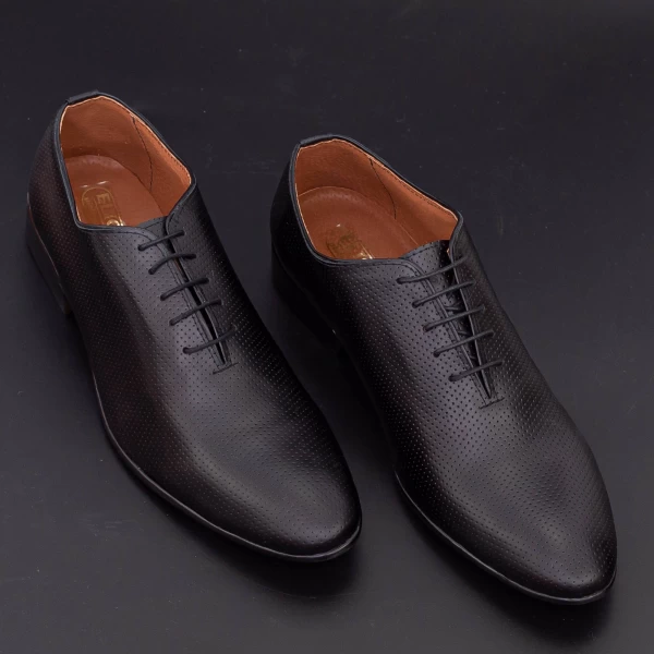 Moški čevlji PB026 Črna | Elion