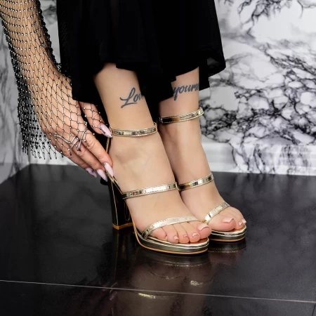 Ženski sandali z debelo peto 2XKK37 Zlata | Mei
