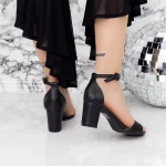 Ženski sandali z debelo peto XDR282A Črna | Mei