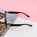 Ženska sončna očala 2020-305 Črna | Fashion