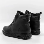 Ženski kratki škornji s krznom BK835-1 Črna | Fashion