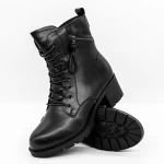Ženski kratki škornji s krznom 8023 Črna | Formazione