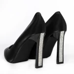 Čevlji z debelo peto 3DC36 Črna | Mei