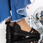 Ženski sandali z nizkim podplatom 3GZ66 Črna | Mei
