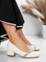 Čevlji z nizko peto 3XKK99 Bela | Mei