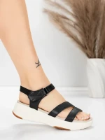 ženski sandali iz pravega usnja 032 Črna | Advancer