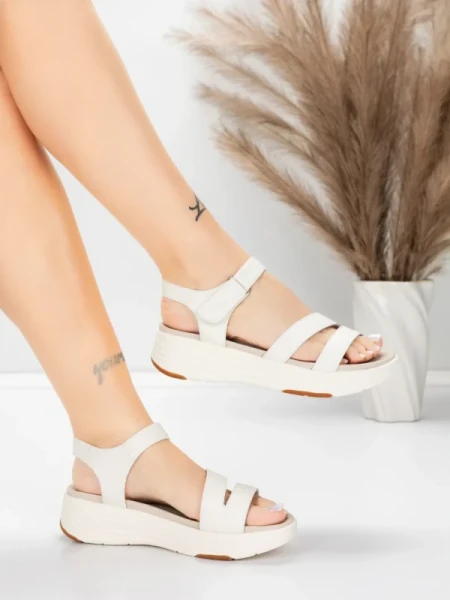 ženski sandali iz pravega usnja 032 Kremna | Advancer