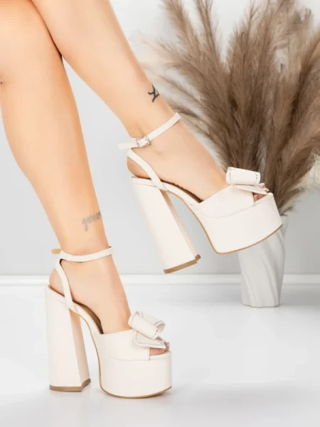 Ženski sandali z debelo peto in platformo 3KV52 Bež | Mei
