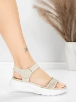 Ženski sandali s platformo 5GS68 Bež | Mei