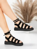 Ženski sandali z nizkim podplatom 5H79 Črna | Mei