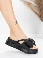 Ženski copati iz pravega usnja TP637-1 Črna | Formazione