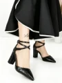 Pantofi cu Toc Gros 7063 BLACK | BEUE SHOES